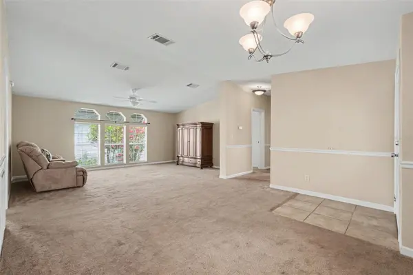 37536 GILL AVE, Zephyrhills, FL 33541