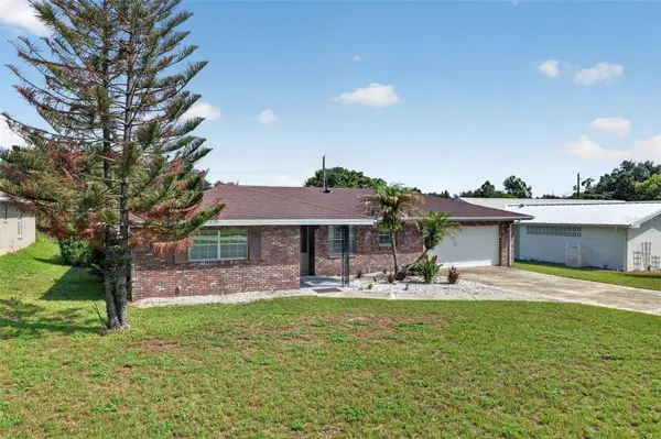 516 ALACHUA DR, Winter Haven, FL 33884