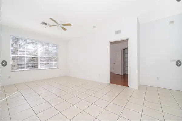 6166 STEVENSON DR #302, Orlando, FL 32835
