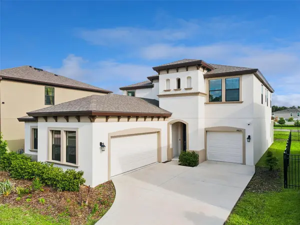 14825 PADDOCK POND AVE, Lithia, FL 33547