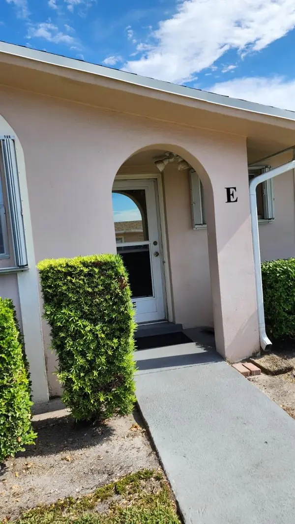 2784 DUDLEY DR E #E, West Palm Beach, FL 33415