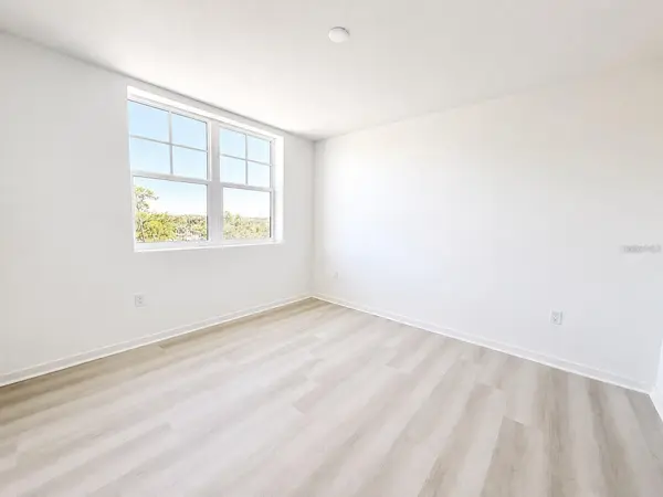 5587 MILLENIA PARK BLVD #316, Orlando, FL 32839
