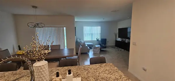 1575 BARBERRY DR, Kissimmee, FL 34744