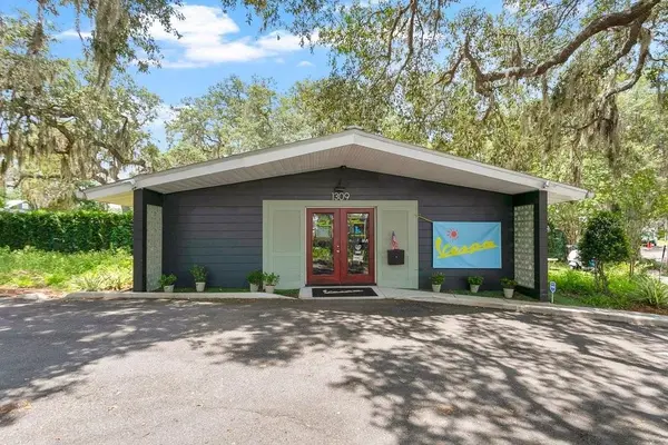 1309 WILFRED DR, Orlando, FL 32803