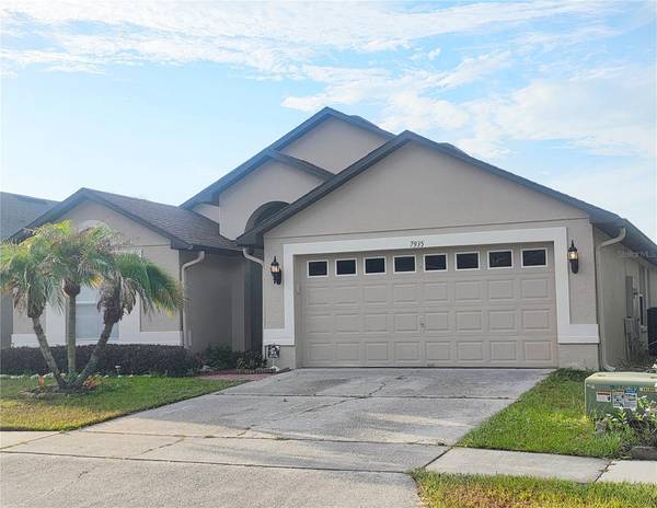 7935 OAKSTONE CT, Orlando, FL 32822