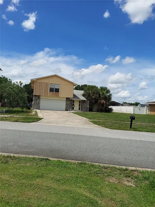 8139 LAUREL TREE DR, Orlando, FL 32819