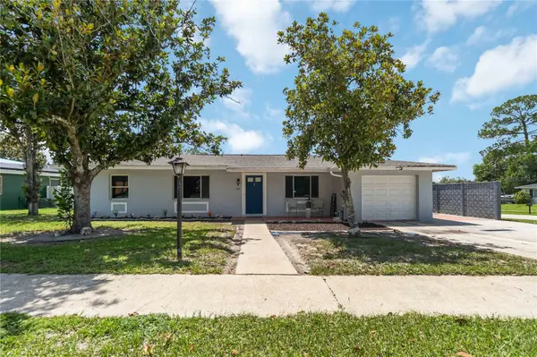 1624 BLOOMFIELD AVE, Deltona, FL 32725