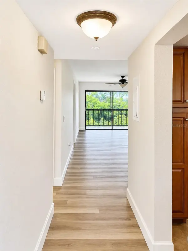 1054 LOTUS COVE CT #633, Altamonte Springs, FL 32714