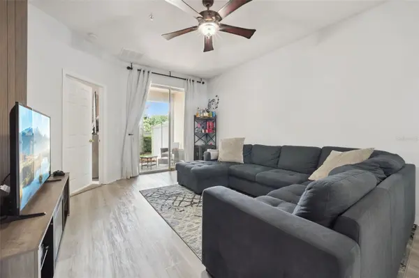 1320 GLENLEIGH DR, Ocoee, FL 34761