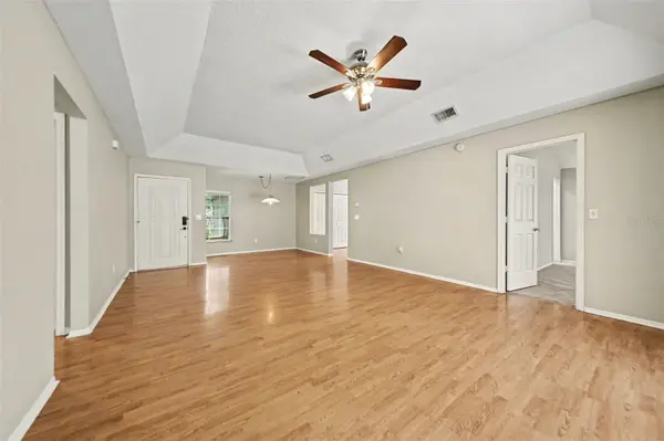 1077 SUGARBERRY TRL, Oviedo, FL 32765