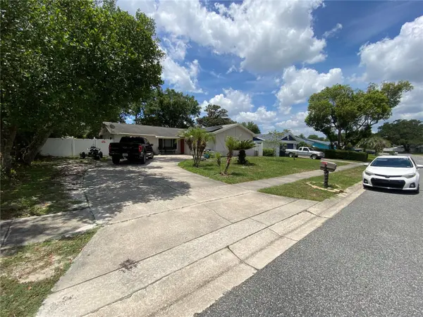 1255 GUINEVERE DR, Casselberry, FL 32707