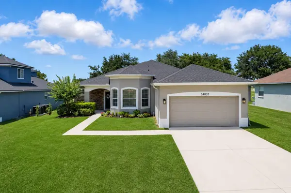 34037 FORTUNADO ST, Sorrento, FL 32776