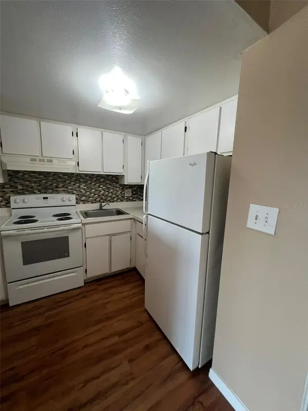 618 ORANGE DR #212, Altamonte Springs, FL 32701