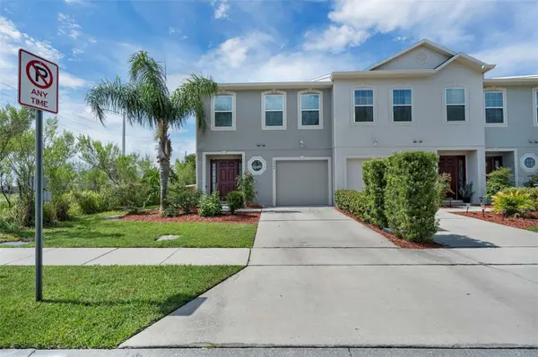 2900 CLARABELLE CT, Kissimmee, FL 34743