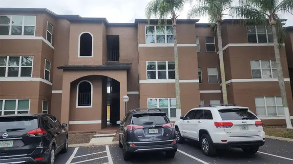 4540 COMMANDER DR #2224, Orlando, FL 32822