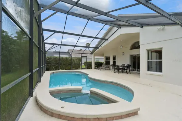 4706 CUMBRIAN LAKES DR, Kissimmee, FL 34746