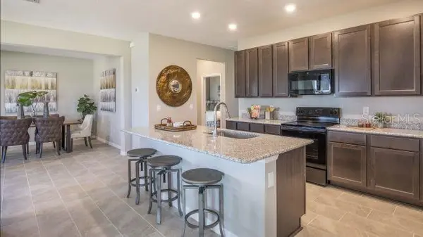 1927 TRAVELERS PALM DR, Edgewater, FL 32141