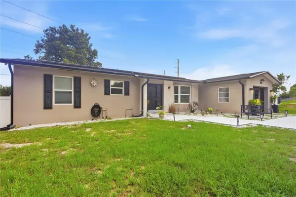 2067 E BARLINGTON DR, Deltona, FL 32725