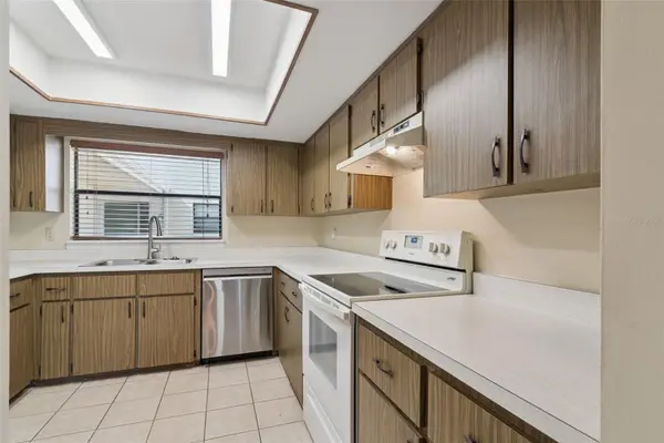 445 S NETHERWOOD CRES #2, Altamonte Springs, FL 32714