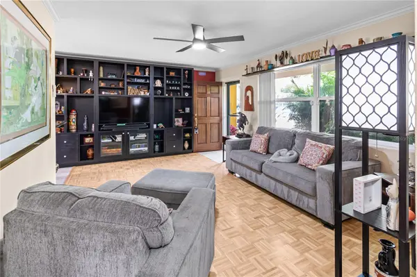 2042 ISABELLE ST, Largo, FL 33774