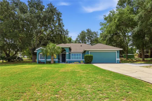 18224 E APSHAWA RD, Clermont, FL 34715