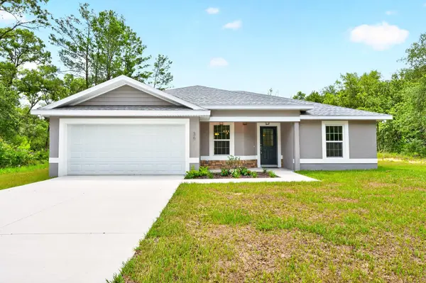 36 FISHER LANE CRSE, Ocklawaha, FL 32179