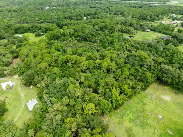 2750 PERCH RD, Geneva, FL 32732