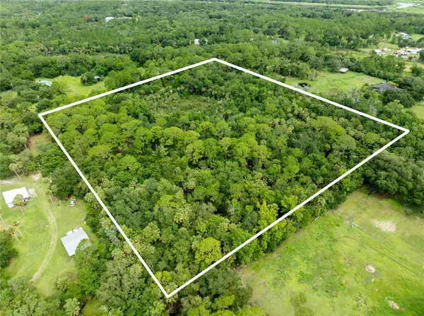 2750 PERCH RD, Geneva, FL 32732