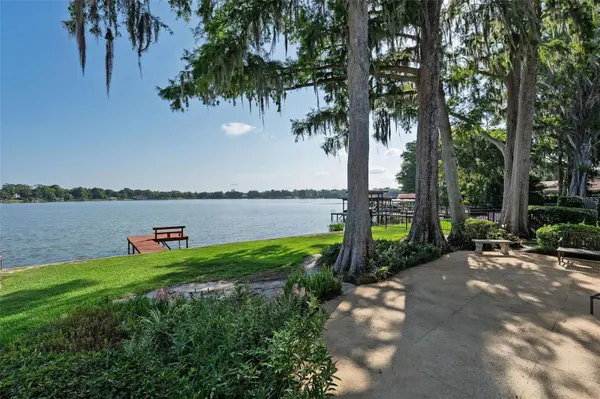 2655 LAKE SHORE DR, Orlando, FL 32803