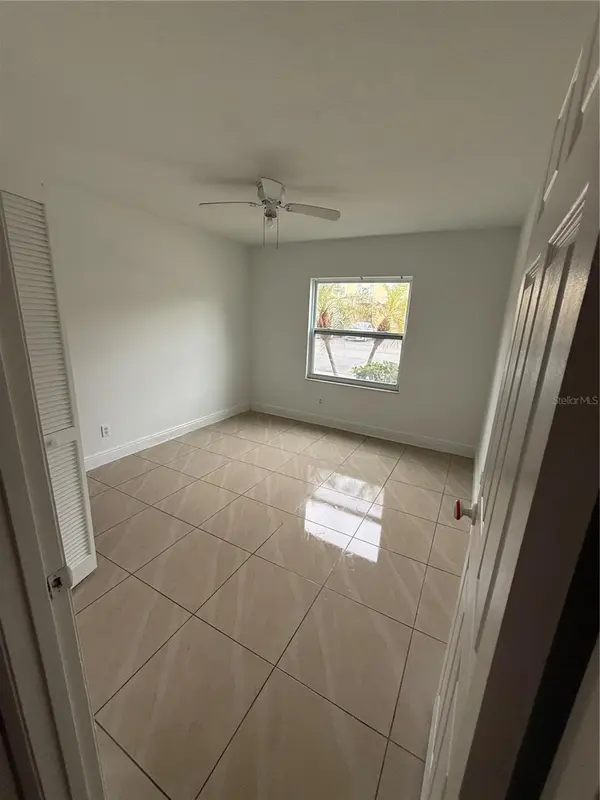 9800 TURF WAY #1, Orlando, FL 32837