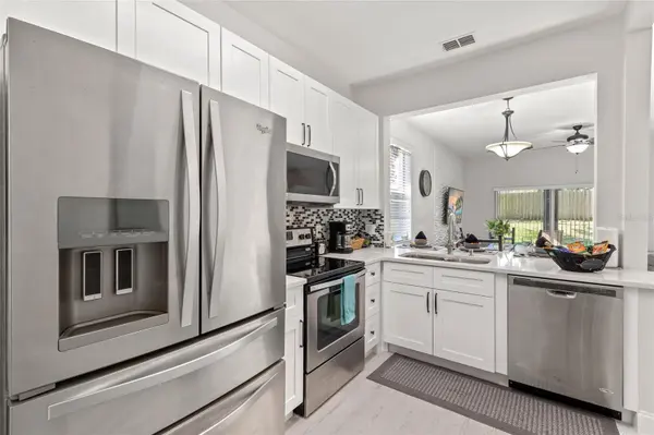 4040 CALABRIA AVE, Davenport, FL 33897