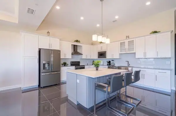 4731 CLOCK TOWER DR #401, Kissimmee, FL 34746
