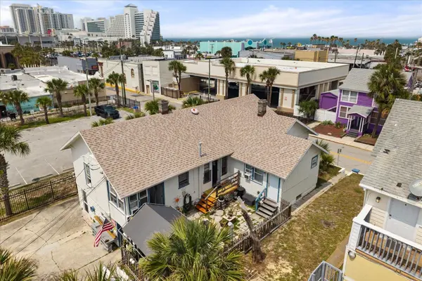 16 S GRANDVIEW AVE, Daytona Beach, FL 32118