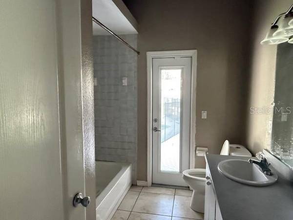 302 STERLING DR, Winter Haven, FL 33884