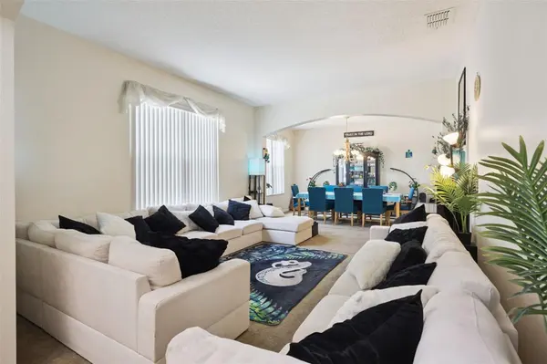 1603 JOHNS COVE LN, Oakland, FL 34787