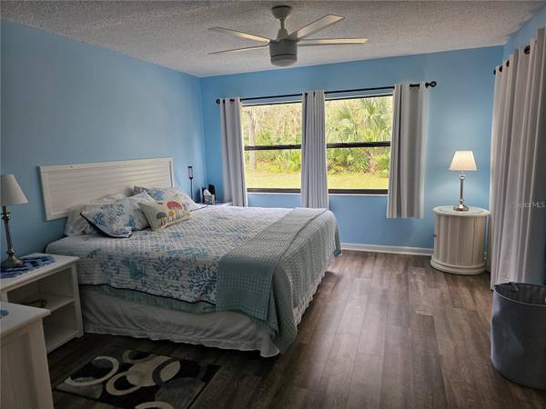 2104 GRANADA CT, Lake Wales, FL 33898