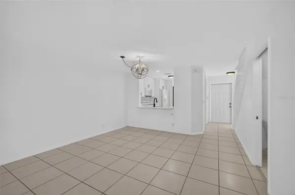 946 SUMMIT LAKE DR, West Palm Beach, FL 33406