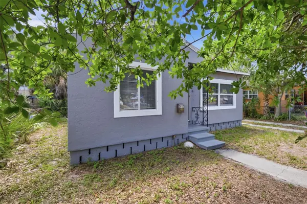 2610 DR MARTIN LUTHER KING JR ST S, St Petersburg, FL 33705