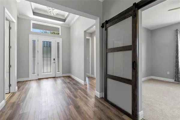 8113 BRIDGEPORT BAY CIR, Mount Dora, FL 32757
