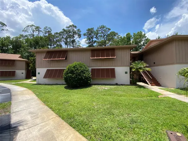 160 LIVE OAK WOODS CT #3A, Deltona, FL 32725