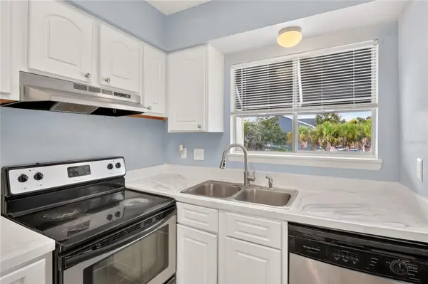 4223 S. SEMORAN BLVD #6, Orlando, FL 32822