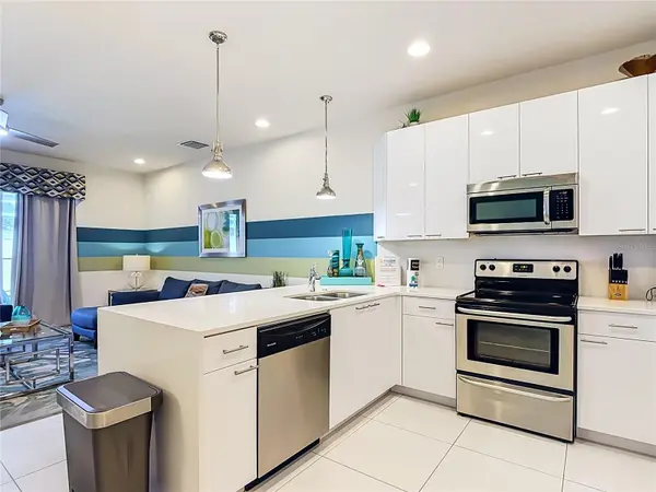 1433 RETREAT CIR, Clermont, FL 34714