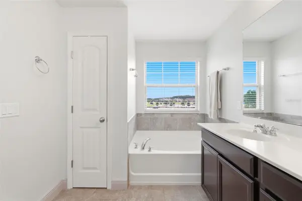 10558 GREEN IVY LN, Orlando, FL 32832