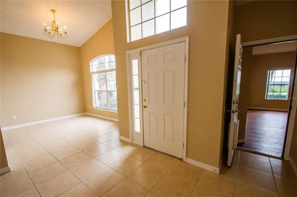 421 LOCKBREEZE DR, Davenport, FL 33897