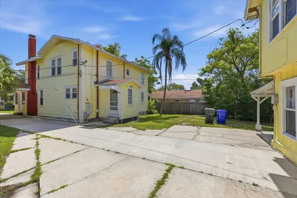 1049 MONROE ST, Lakeland, FL 33801