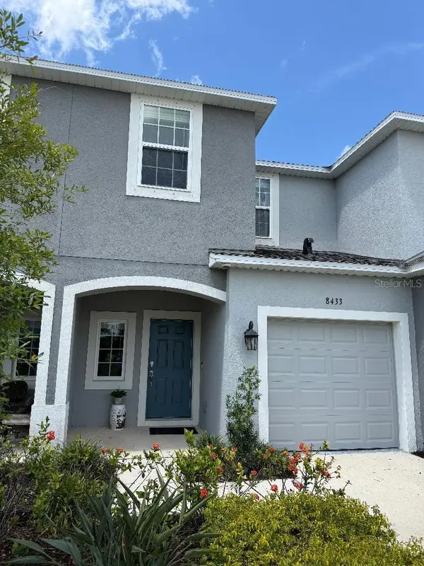 8433 LUNAR SKYE ST, Sarasota, FL 34241