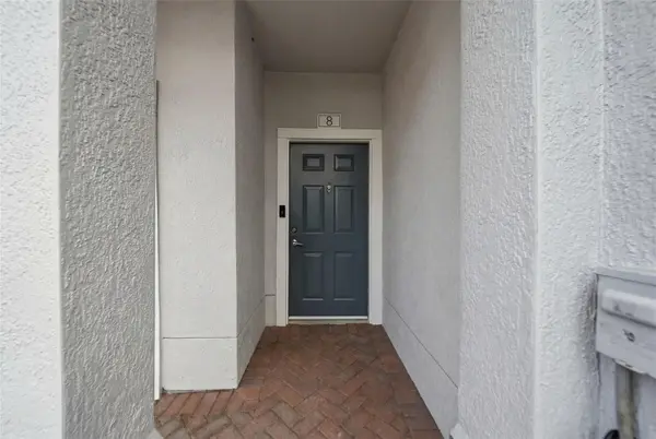 2532 GRAND CENTRAL Pkwy #8, Orlando, FL 32839