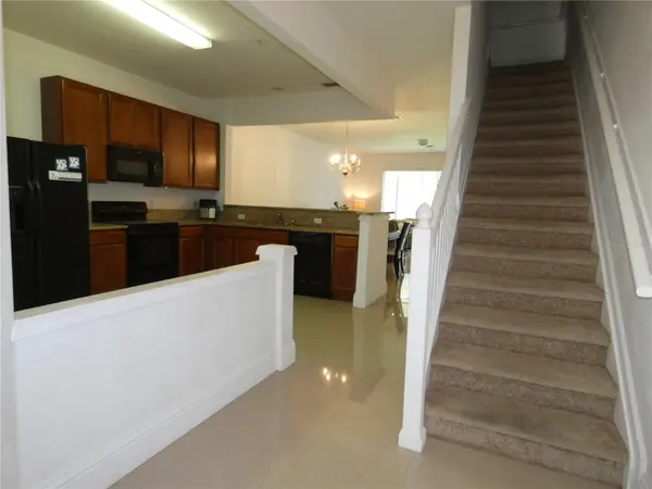6105 TWAIN ST #102, Orlando, FL 32835