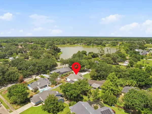 505 LAKE CHARM DR, Oviedo, FL 32765