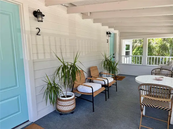 1357 LAKESHORE DR #3, Mount Dora, FL 32757